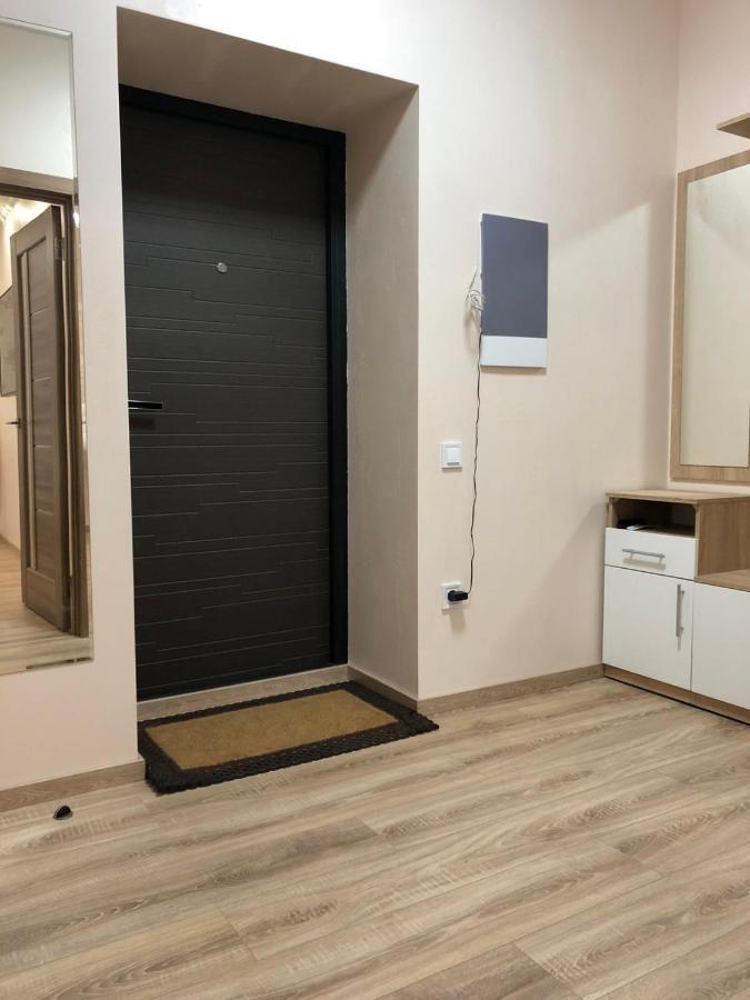 Appartement Goldenhaus Pushkina Str.27 à Vinnytsia Extérieur photo